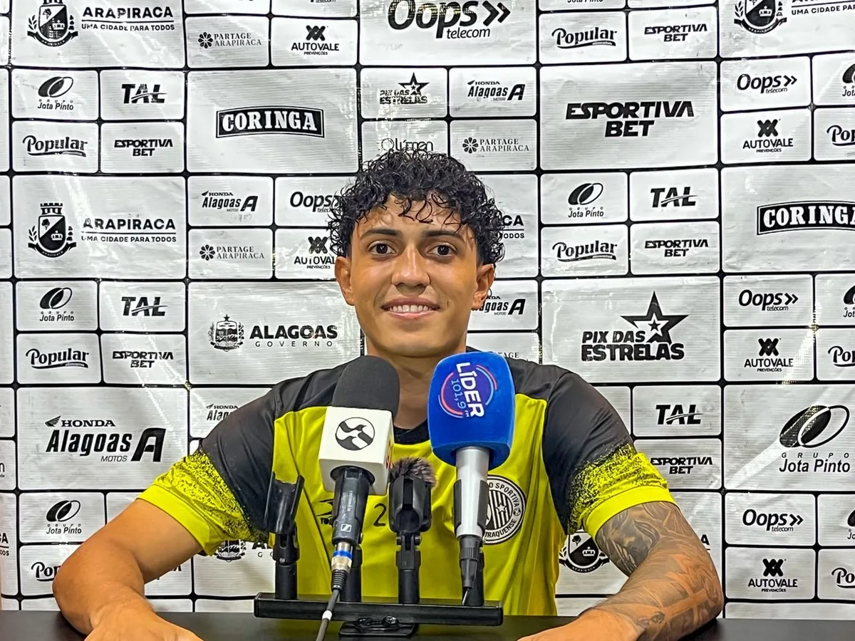 Motta comemora boa fase no ASA e elogia técnico Itamar Schülle: "Muito inteligente"