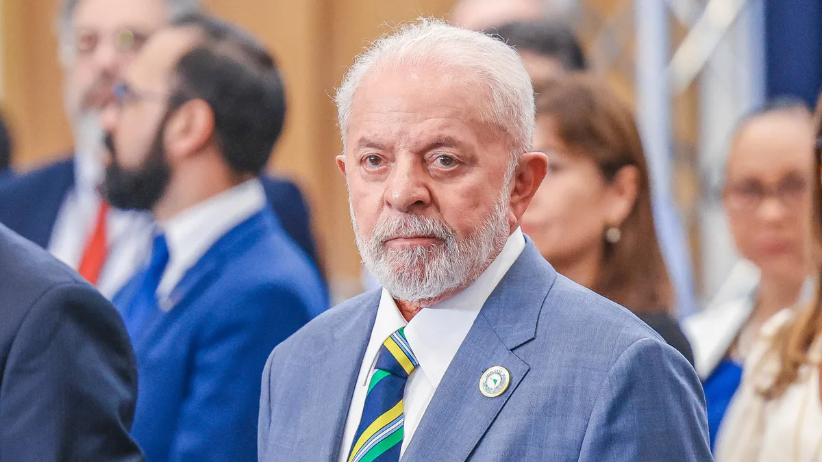 Lula defende soberania e promete combater líderes de facções