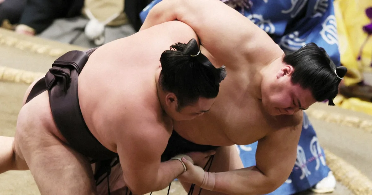 霧島痛すぎる2敗目 5連敗中の義ノ富士に敗れる 大相撲秋場所
