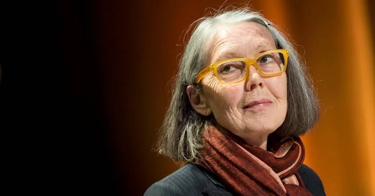 Anne Carson: do antigo ao contemporâneo, a força da palavra