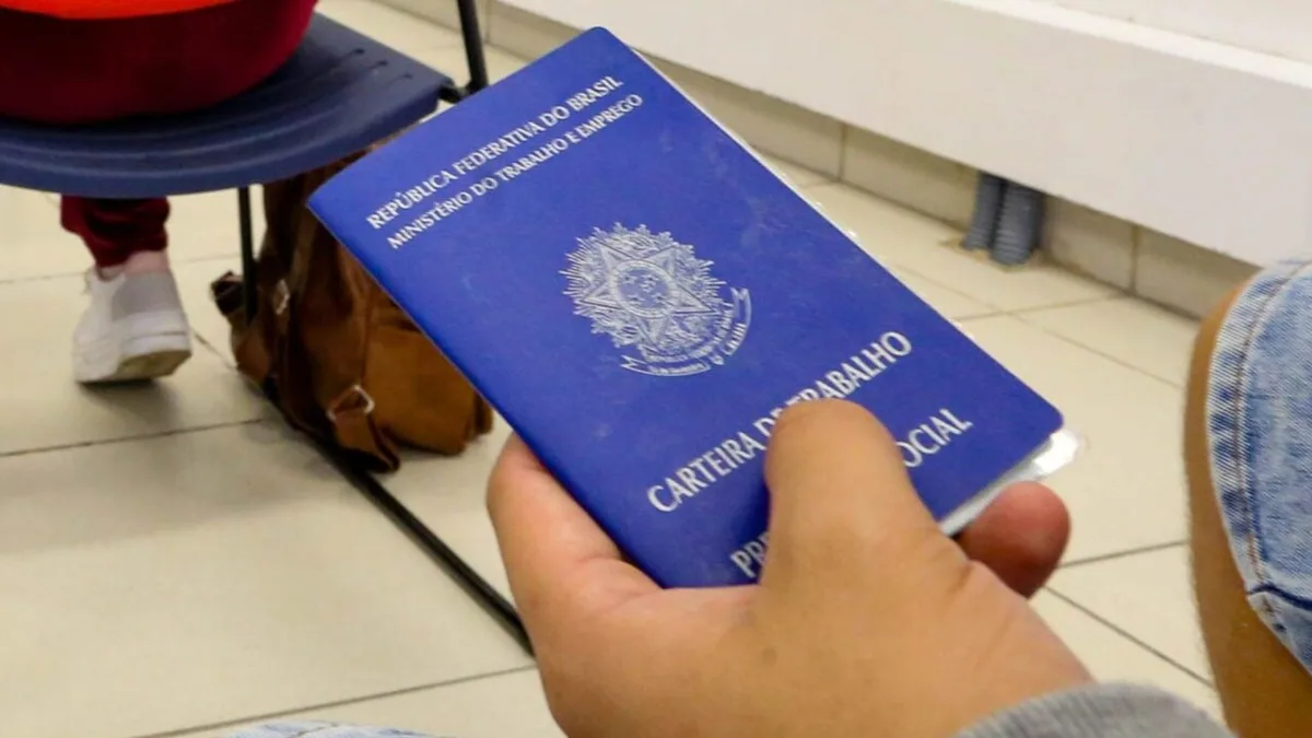 Mutirão realiza entrevistas de emprego nesta quinta em Curitiba