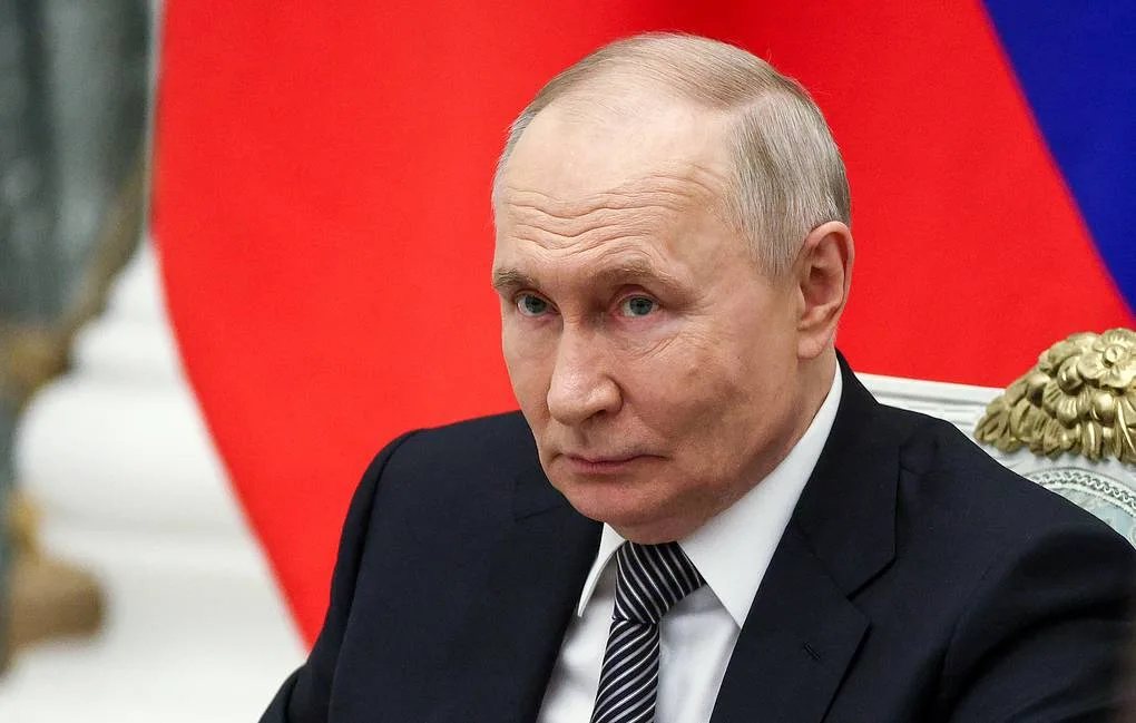Putin diz que não negocia com ‘terroristas’ da Ucrânia e exige solução duradoura na guerra