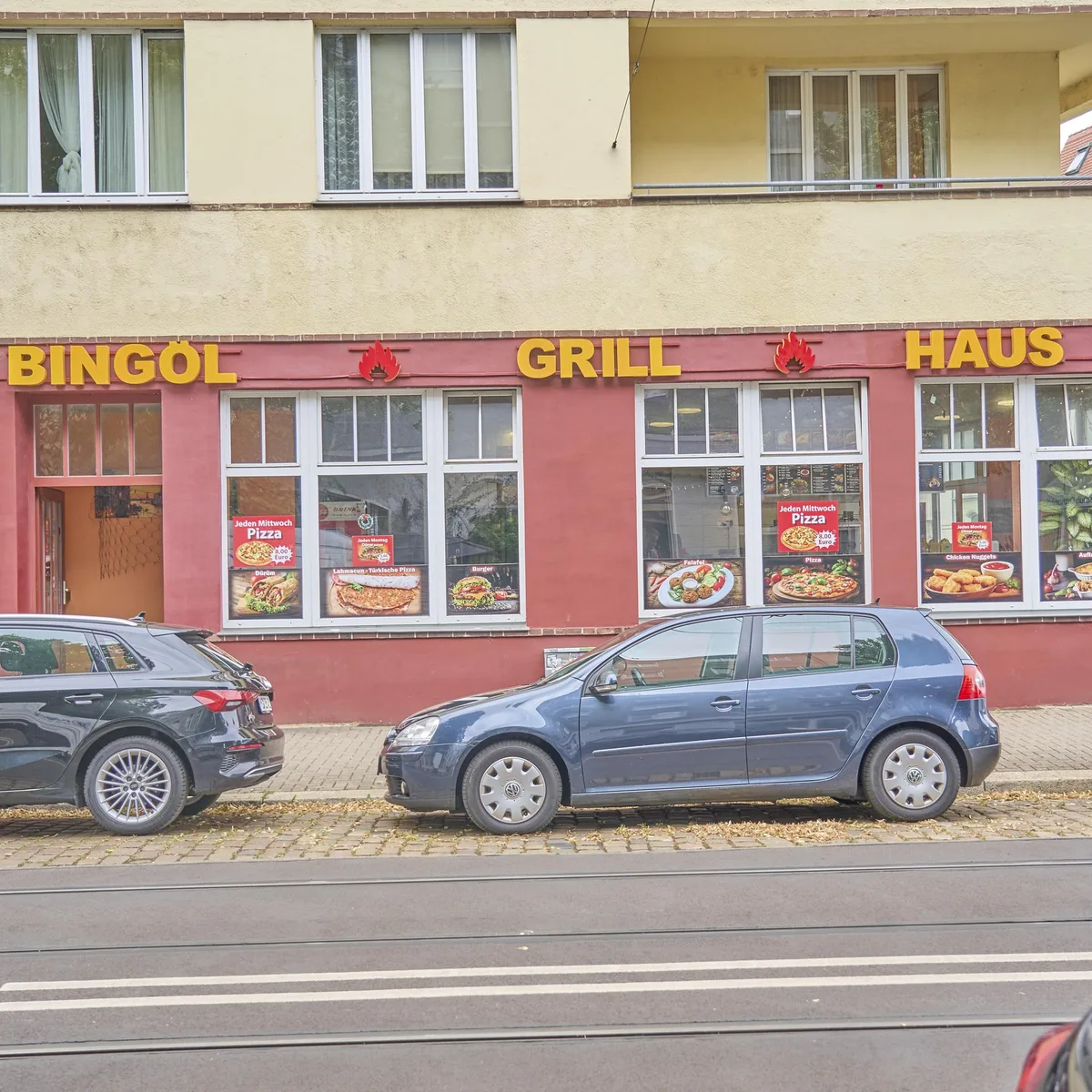 Sachsen-Anhalt - Migranten in Magdeburg schließen Geschäfte aus Protest gegen Rassismus