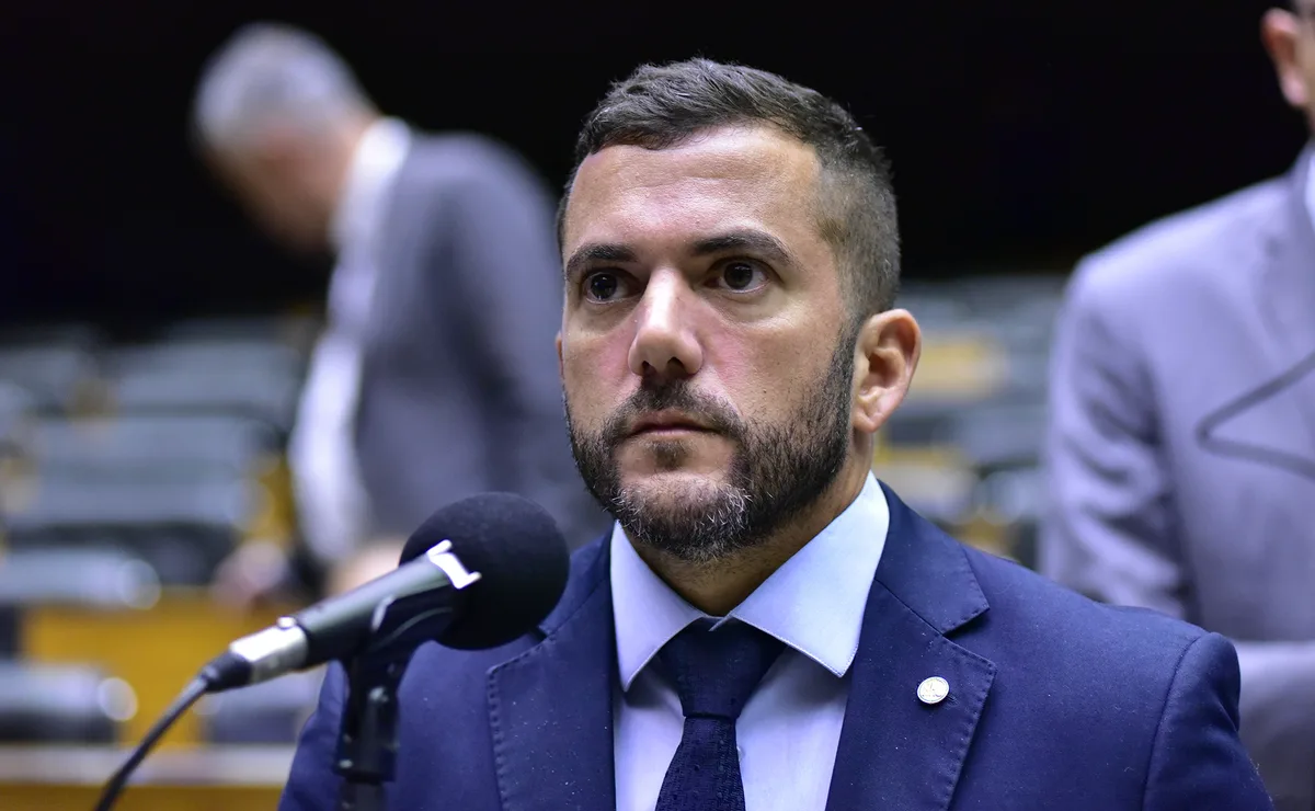 Jordy pede ao TRE que barre candidatura de Paes e investigue uso da Prefeitura por supostas ligações com crime