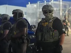 Abschiebung vorerst verhindert: US-Anwältin reicht Klage nach ICE-Schüssen auf Venezolaner ein