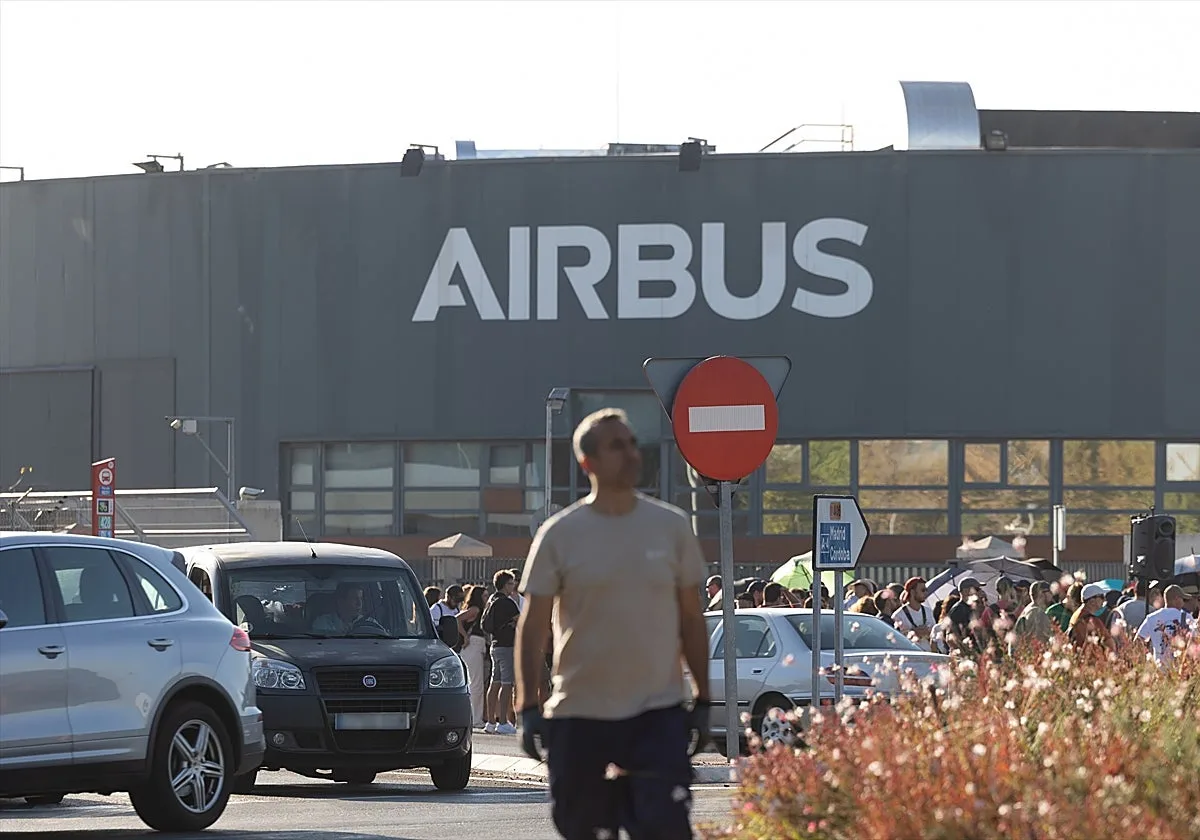 Airbus pausa la mediación y se abre ahora a negociar con todos los sindicatos