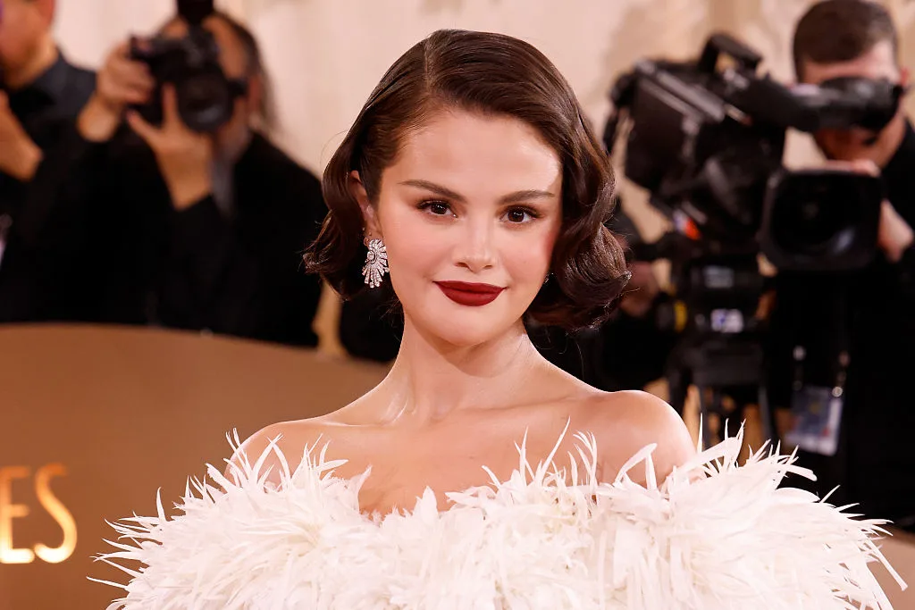 Selena Gomez é processada por fraude após fundar startup de saúde mental