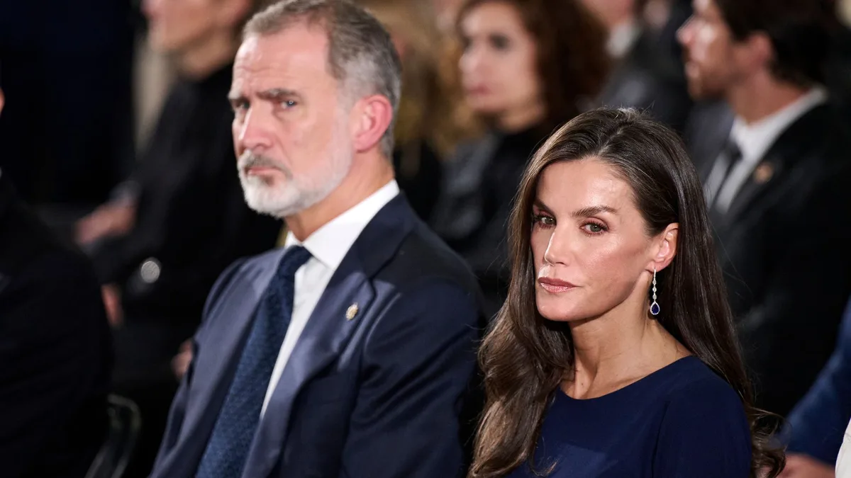 Felipe VI y la Reina Letizia interrumpen sus vacaciones tras la muerte de un cabo de la UME en Huesca: “Todo nuestro cariño a sus familiares y compañeros"