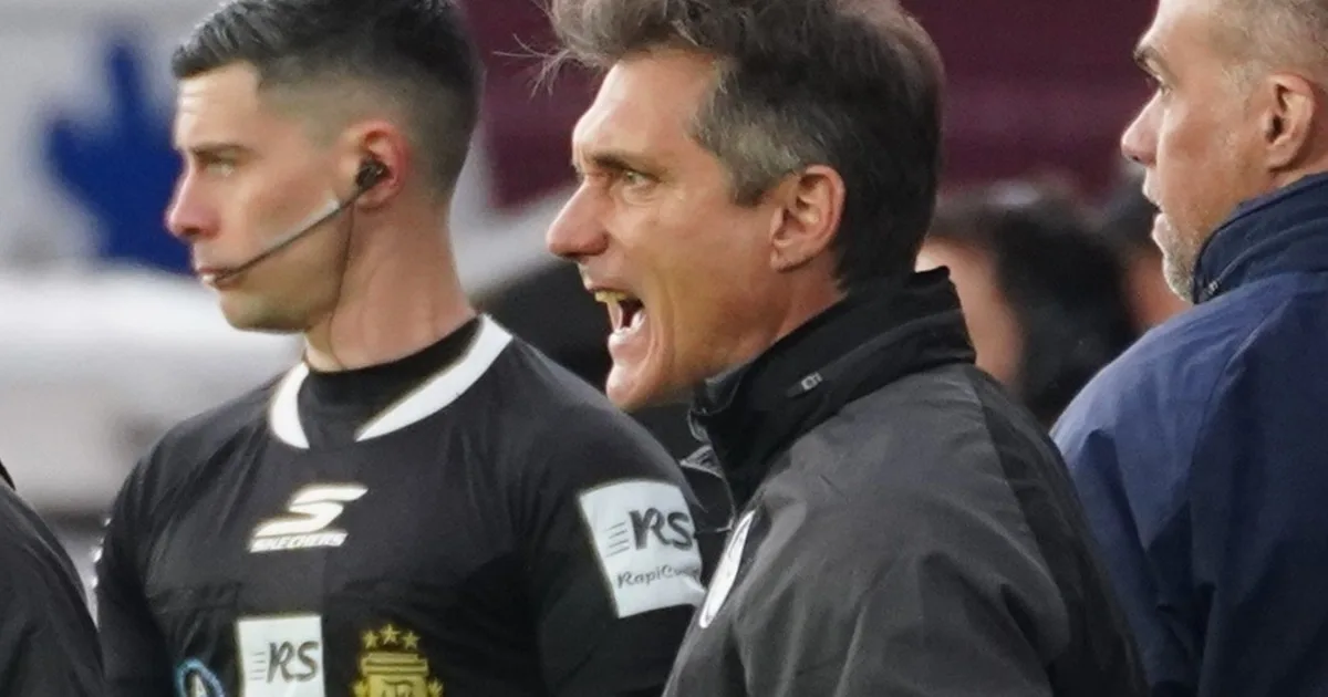 Guillermo, tras la derrota con Lanús: "Nuestra única esperanza es ganar lo que que nos queda" y el agradecimiento al hincha Granate