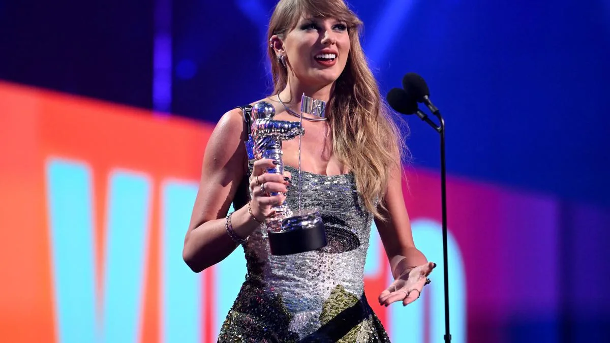 Taylor Swift will receive special first-ever prize at MTV Video Music Awards
