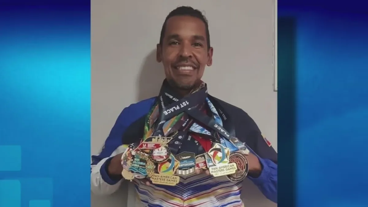 Salió del gimnasio y terminó bajo custodia de ICE: el caso del entrenador venezolano que alarma a su familia
