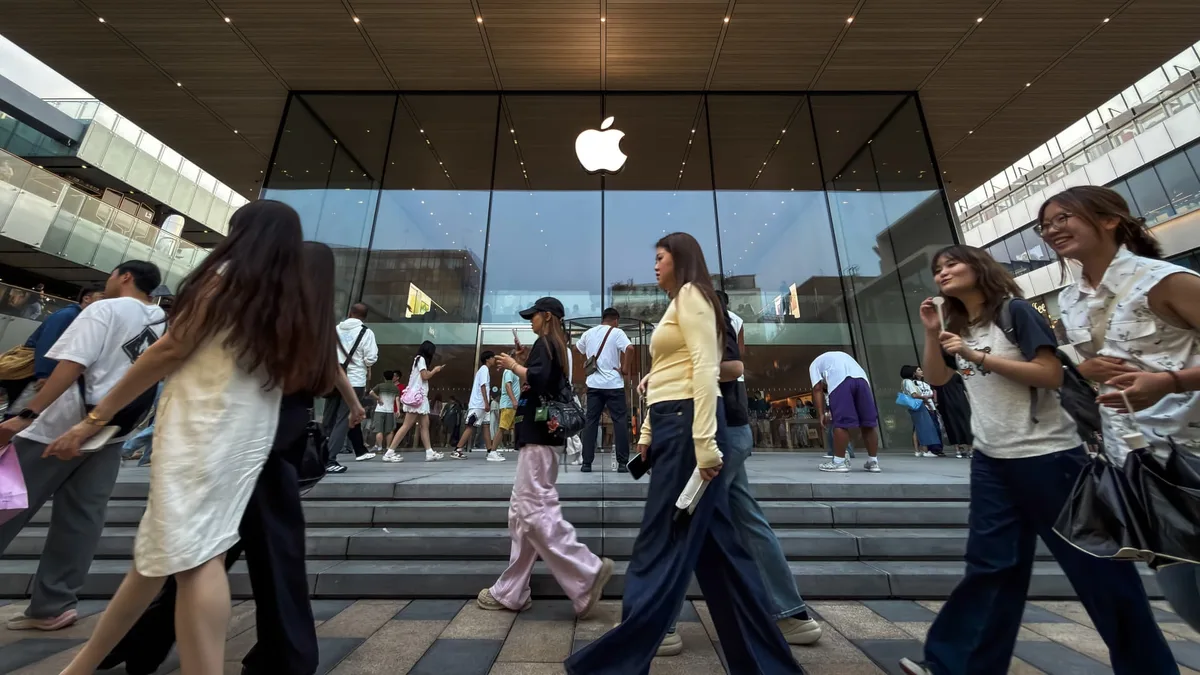 Jim Cramer says this could be the key to sending Apple shares higher