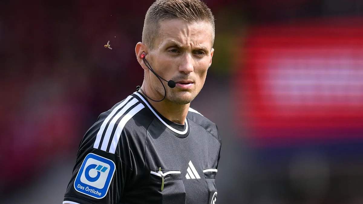 Viel Zoff um Schiri - Kabinen-Ärger bei Zweitliga-Trainer