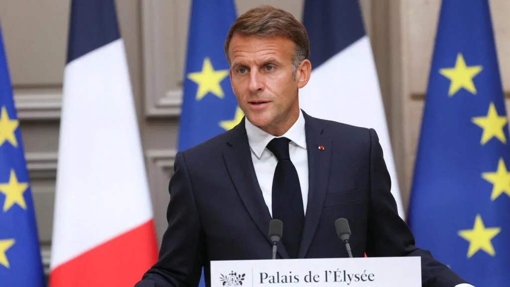 France : Emmanuel Macron affirme que "la menace russe s'est intensifiée"