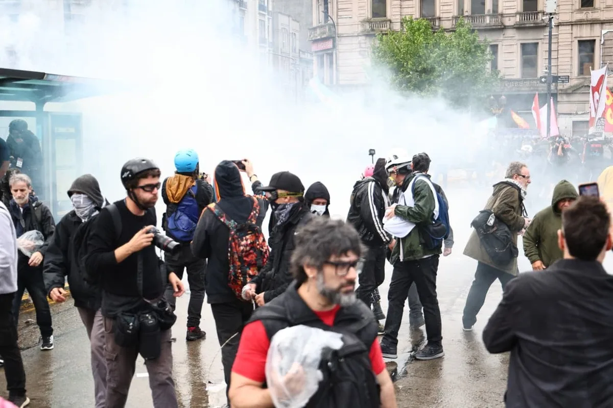 Escala el conflicto universitario: una multitud marcha al Congreso para reclamar financiamiento y cumplimiento de la ley