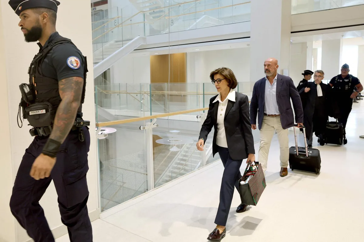 « J’aurais l’impression de vendre mon mandat » : au procès Dati, l’eurodéputée dilettante et son double inversé