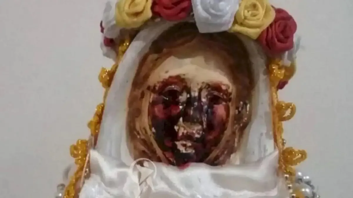 Sorpresa en Salta: una mujer asegura que la Virgen Rosa Mística volvió a llorar sangre después de dos años