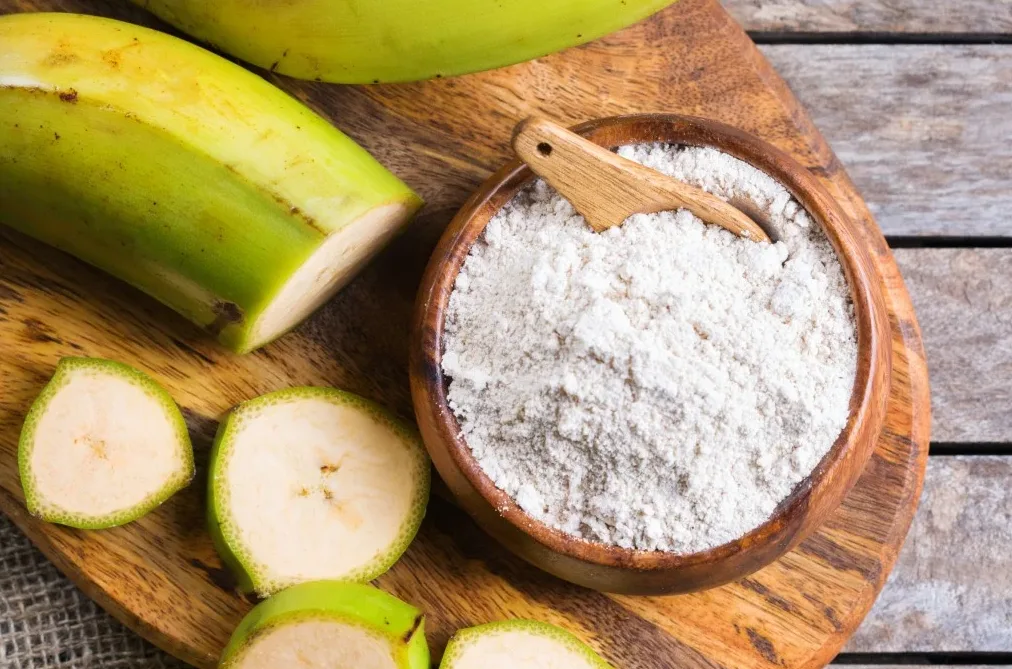 Farinha de banana verde pode ajudar no controle da glicemia e na saúde intestinal