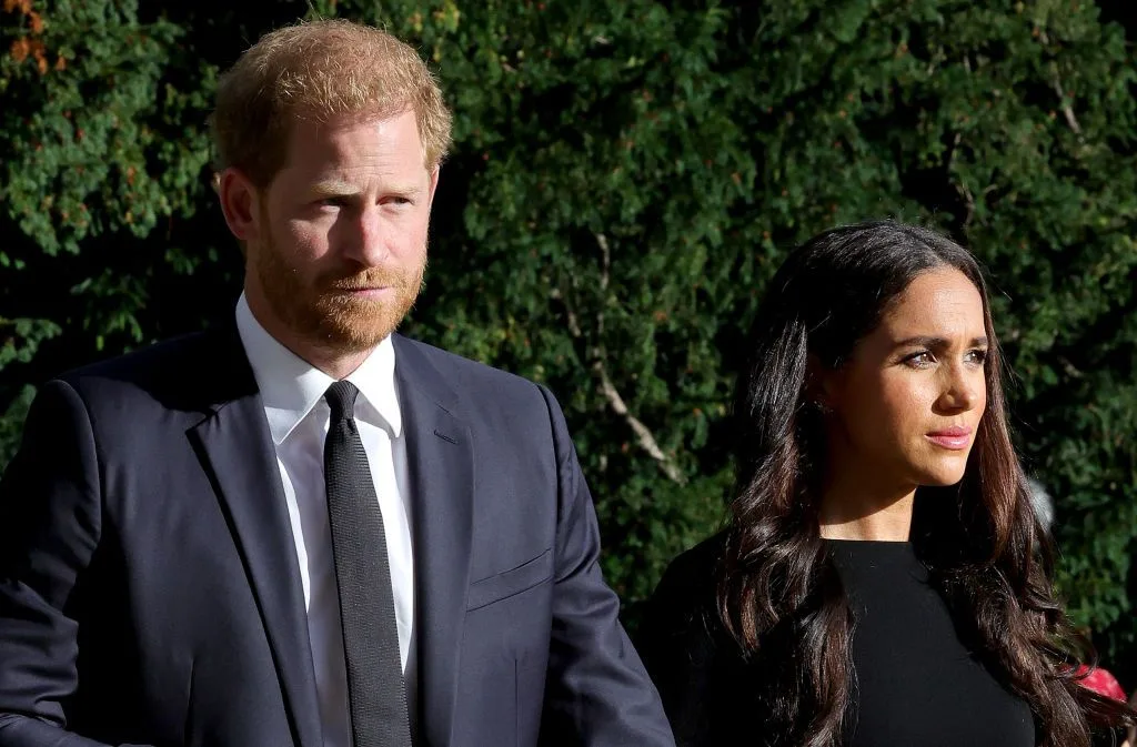 El príncipe Harry acusó a las autoridades de ignorar una amenaza de Al Qaeda en su contra