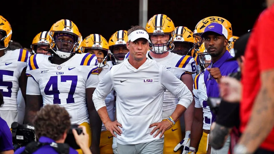 LSU, Texas A&M Seek To Avoid Second SEC Loss Before October