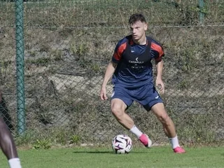 FC Lorient - Toulouse FC. Le groupe lorientais élargi avec la première convocation de Srdjan Kuzmic
