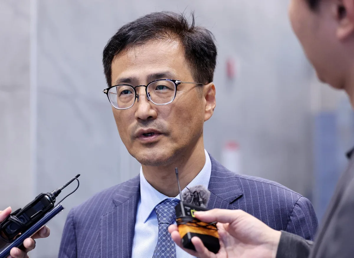 李, 선관위특검 특검보 5명 임명…4명이 검사 출신