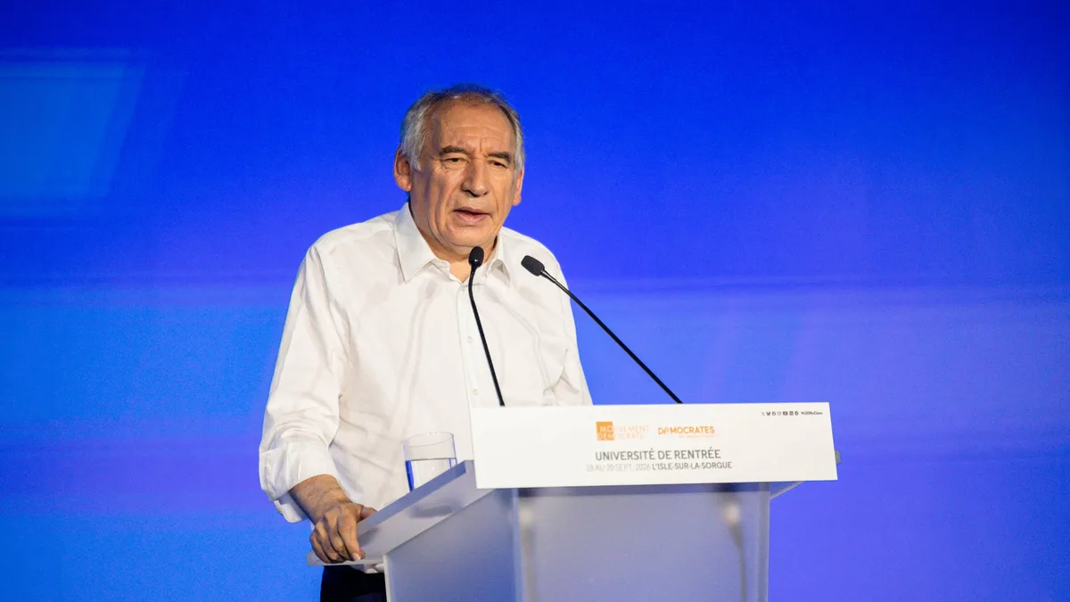 Dates, parrainages, vote... François Bayrou détaille les conditions de la primaire du "grand fleuve central" qu'il souhaite mettre en place pour vaincre les extrêmes à la présidentielle