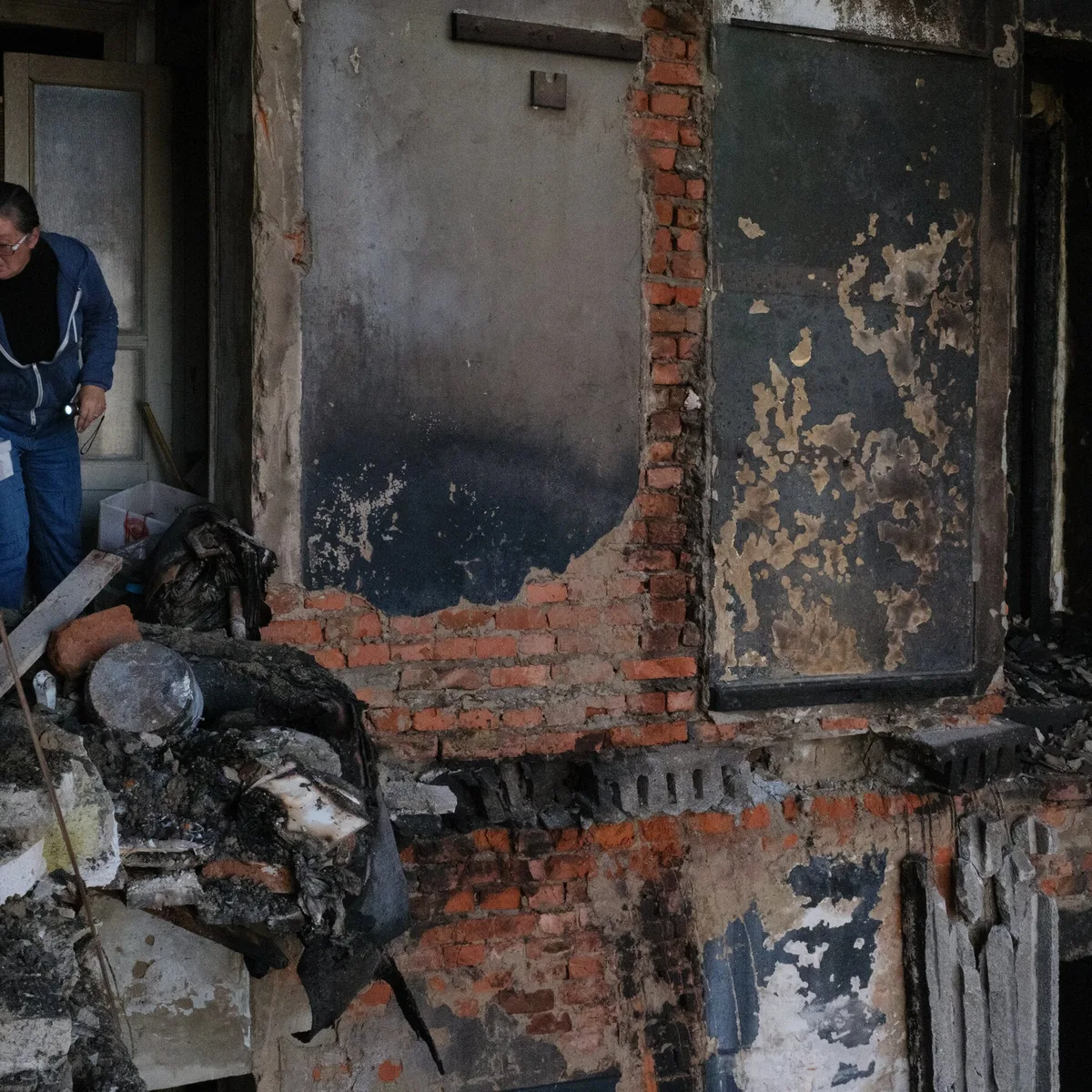 Zelensky Comment Raises Fear That U.S. Is Cutting Intelligence Sharing