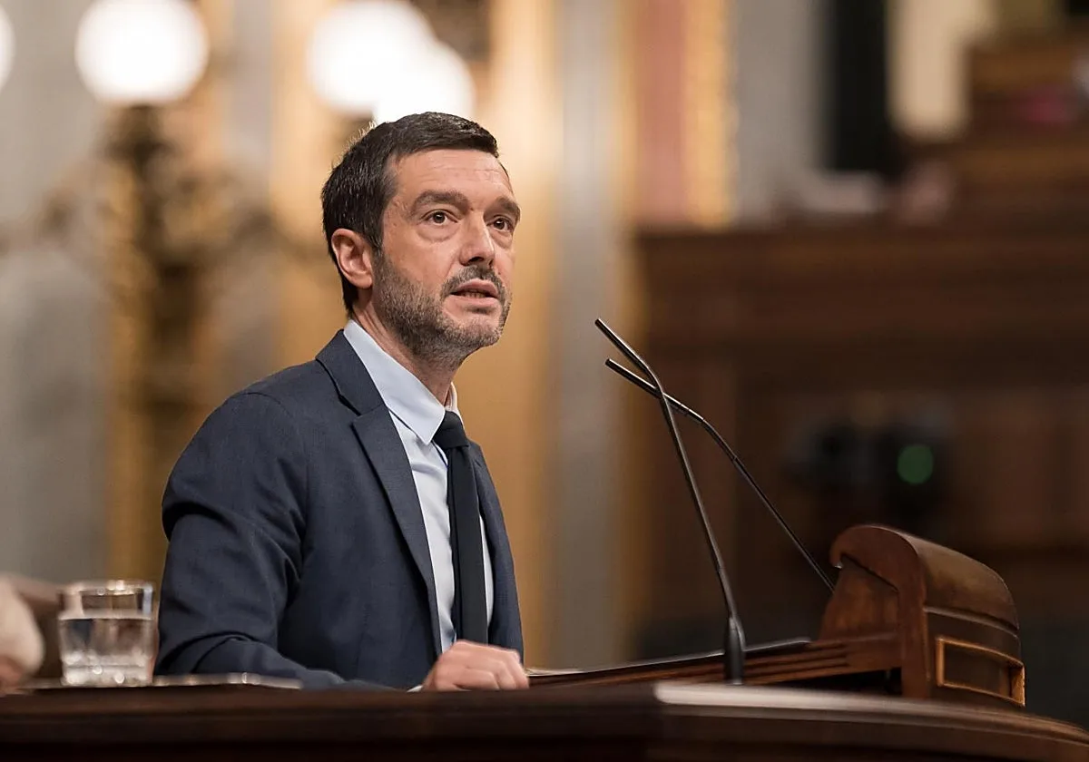 Bustinduy exige a las comunidades que las listas de espera para la dependencia hayan desaparecido en 2028