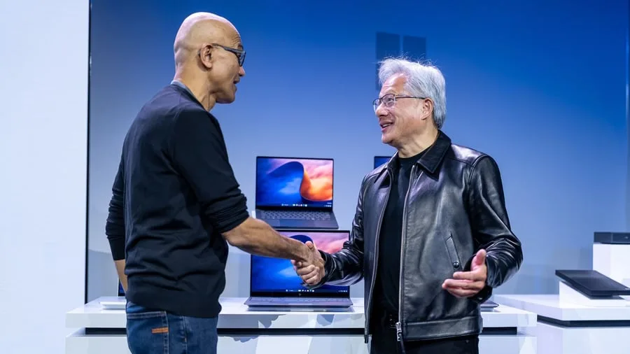 Nvidia-Chips: „PC komplett neu erfunden“: Microsoft und Nvidia stellen Notebooks vor, die KI ohne Internet nutzbar machen