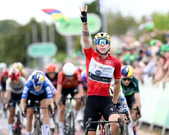 Wiebes wins Tour of Britain Women stage four as Le Court maintains overall lead