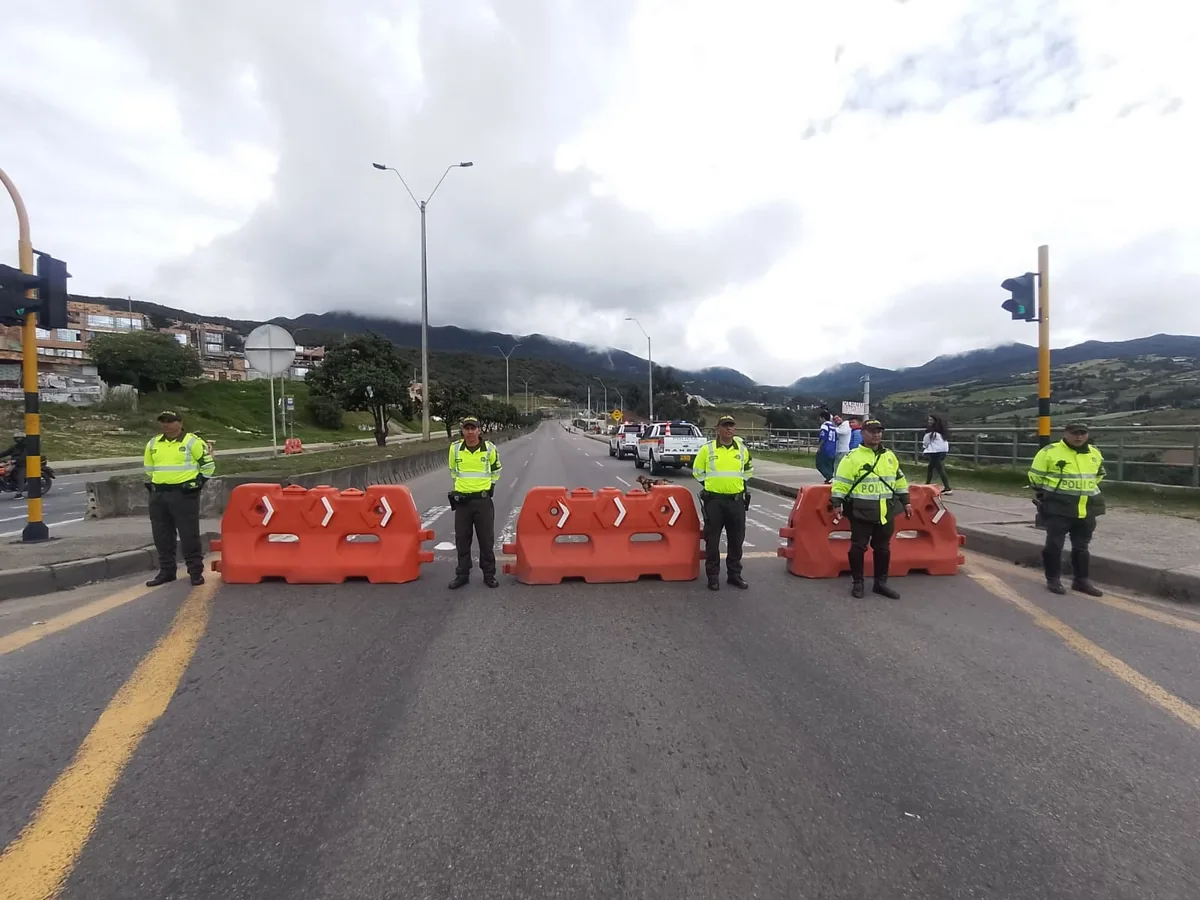 Anuncian cierre de la vía Villavicencio-Bogotá por alto flujo vehicular en la tarde del lunes festivo: este es el tramo afectado