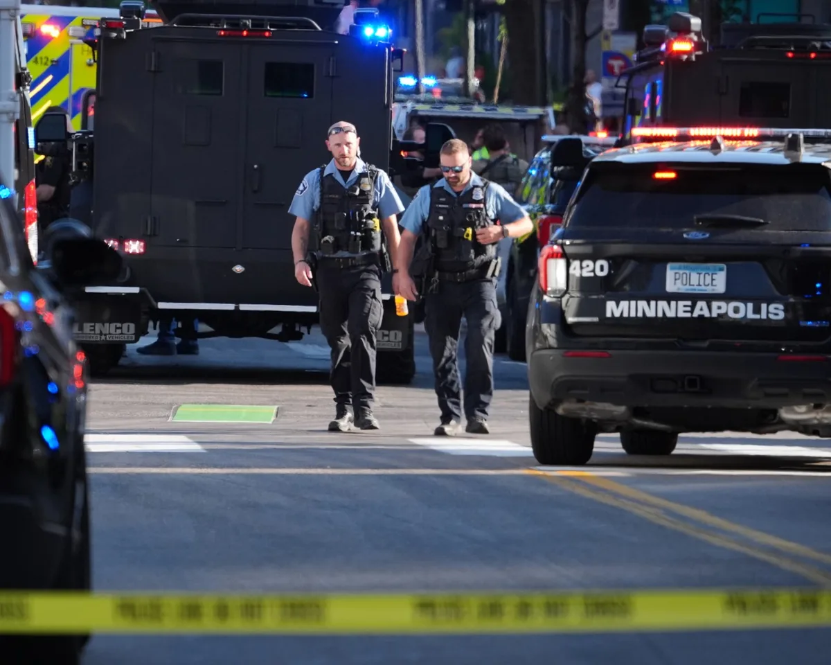 Varios muertos y heridos tras tiroteo en el centro de Mineápolis