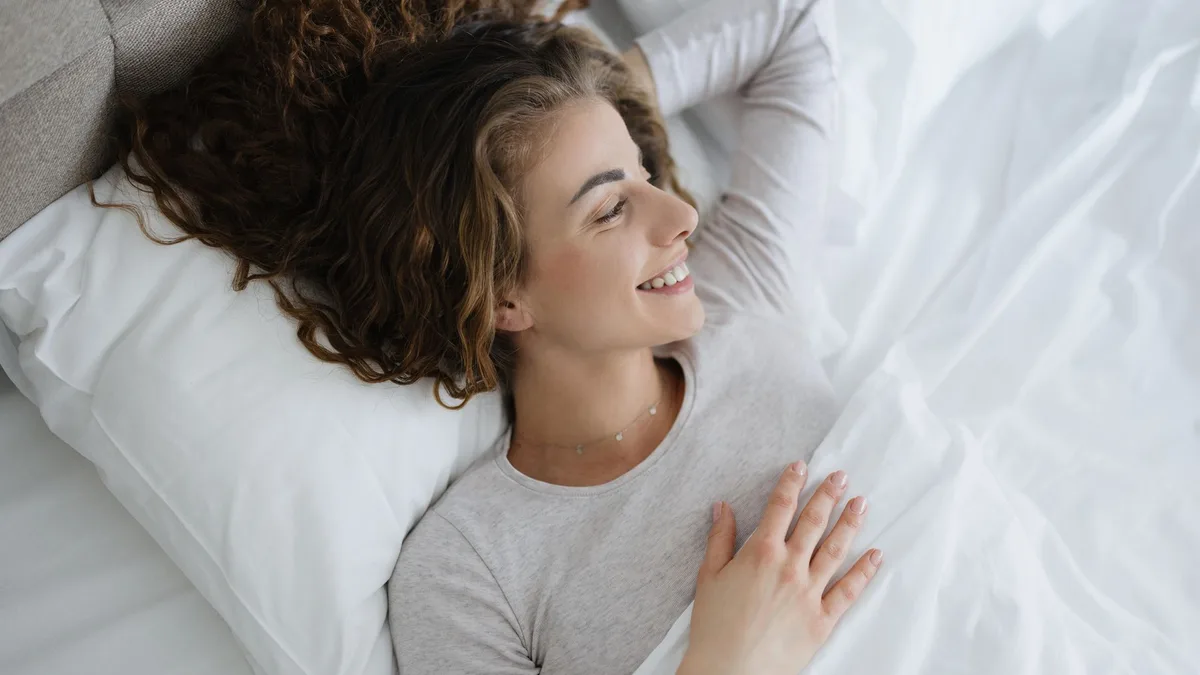 La psicología explica por qué las personas ordenadas duermen mejor: "Disminuye el cortisol"