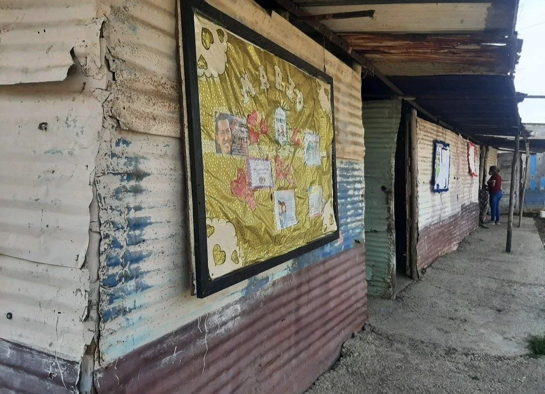 Sinvemal Lara denuncia el deterioro del 60 % de los planteles ante el inminente inicio de clases