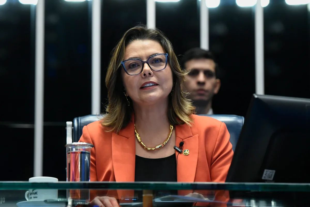 Leila do Vôlei será relatora de MP que acaba com a “taxa das blusinhas”