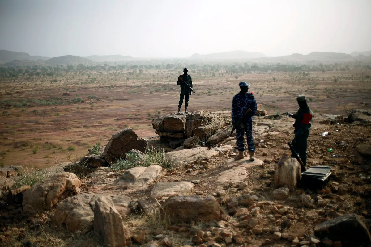 Dans le centre du Mali, les djihadistes infligent de lourdes pertes à l’armée : « Un drame d’une ampleur inédite »