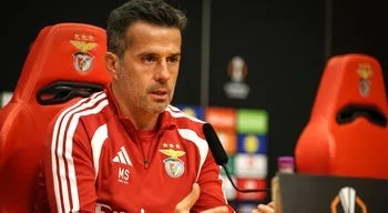 Marco Silva quer "dar continuidade" ao bom arranque na prova frente ao Celtic