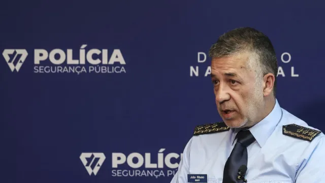 N.º de imigrantes ilegais a entrar no país de comboio e autocarro sobe