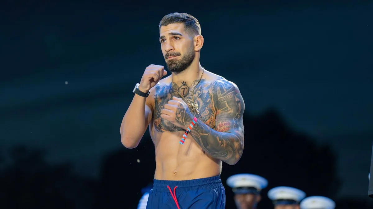 Sale a la luz la conversión entre Topuria y su hermano tras tirar la toalla en la Casa Blanca: “Ilia, mantén la calma esta ronda. Vas ganando 2-0, hermano”