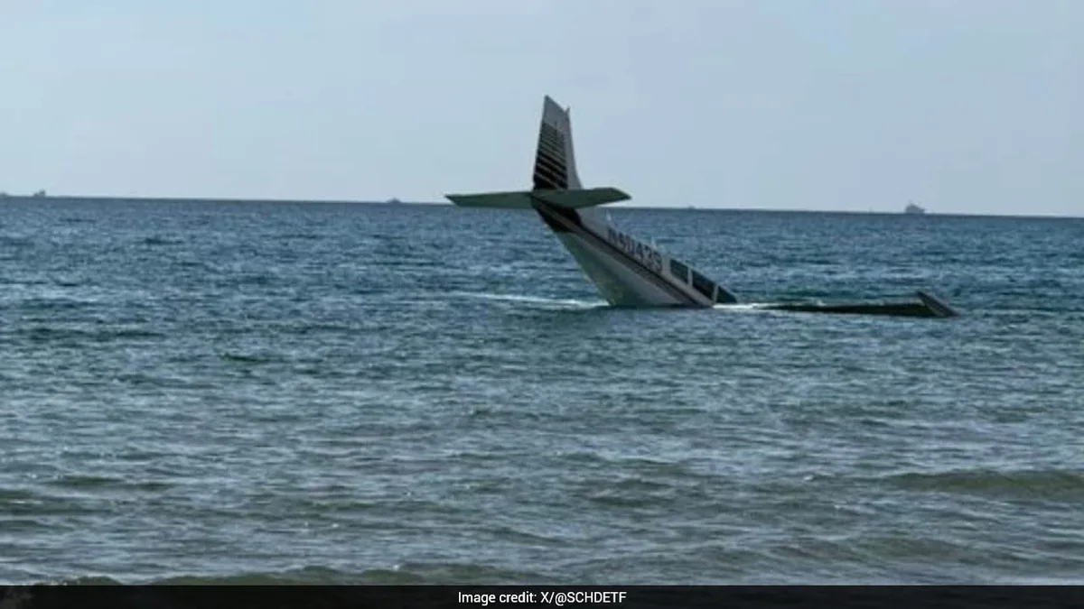 Dramatic Video Shows 23-Year-Old Landing Small Plane In Waters Near Florida Beach