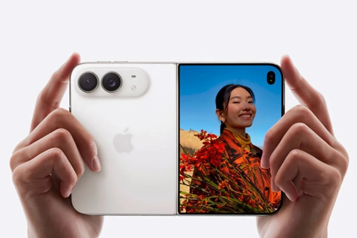 Складные iPhone Duo раскупили — на это ушло меньше 30 минут