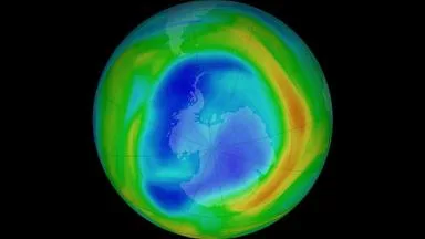 Antarktis: Ozonloch klein wie selten seit 1990