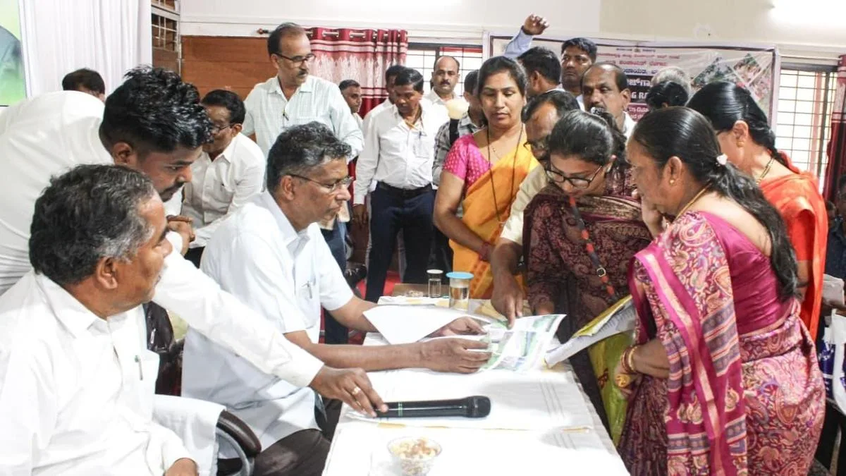 As many as 30% of Praja Seva applications resolved, says Belagavi DC