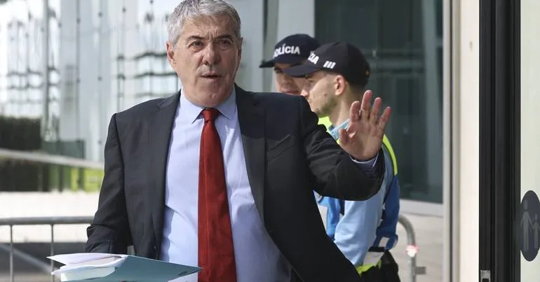 Sócrates depõe pela terceira vez após as férias judiciais