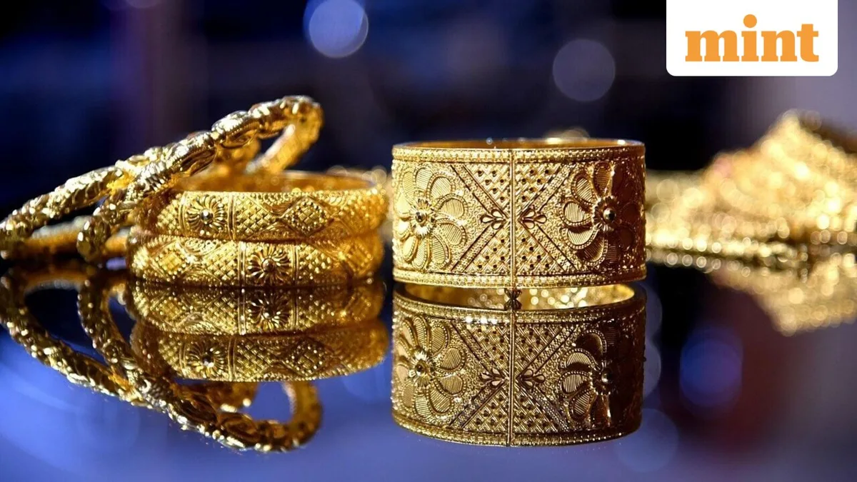 Gold loan jewellery stolen from bank? Consumer court ruling explains your compensation rights