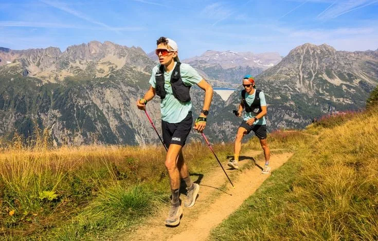 EN DIRECT UTMB 2026 : Vincent Bouillard favori pour son retour ?… Courtney Dauwalter revancharde… Suivez le sommet mondial de l’ultra-trail avec nous…