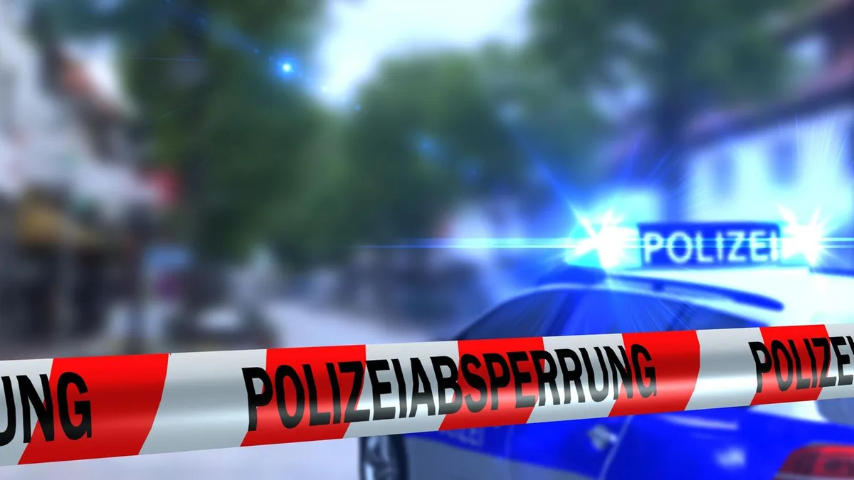 Stade: 50 Männer liefern sich Massenschlägerei mit Messern und Schlagstöcken
