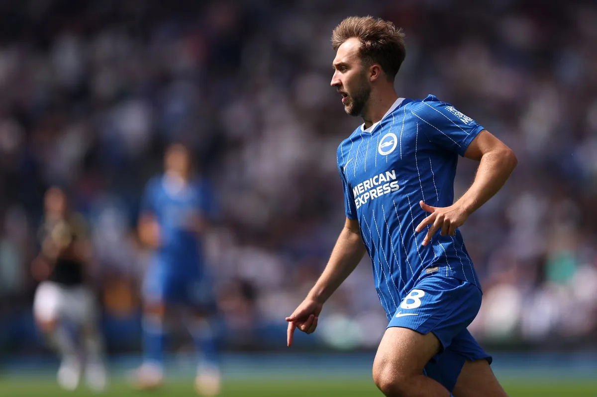 Fabian Hurzeler issues Jack Hinshelwood injury update as Brighton prepare for Chelsea trip