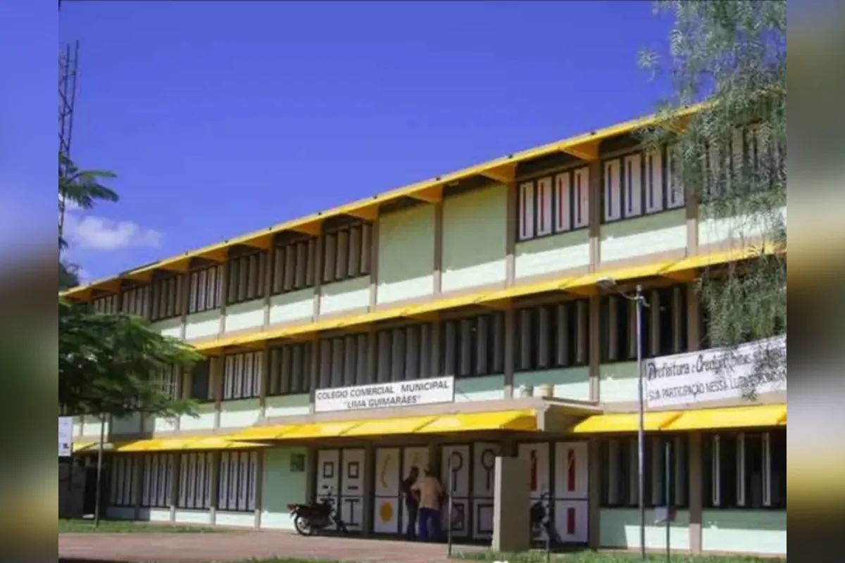 Aluno cai de janela do terceiro andar de escola e morre em Pitangui